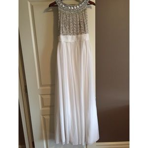 JS Collections Gown | Purchased as size 6, but altered to approximately size 4